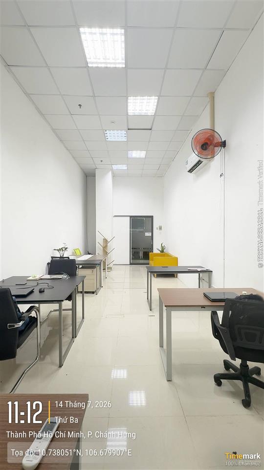 Cho thuê chỗ ngồi làm việc tại topaz city full nội thất chỉ từ 1.150.000đ/tháng