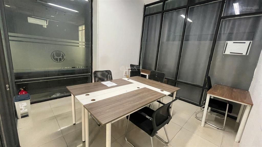 Văn phòng tiện nghi trọn gói  15m2 topaz garden, tân phú. miễn phí đăng ký kinh doanh  6,2tr/th