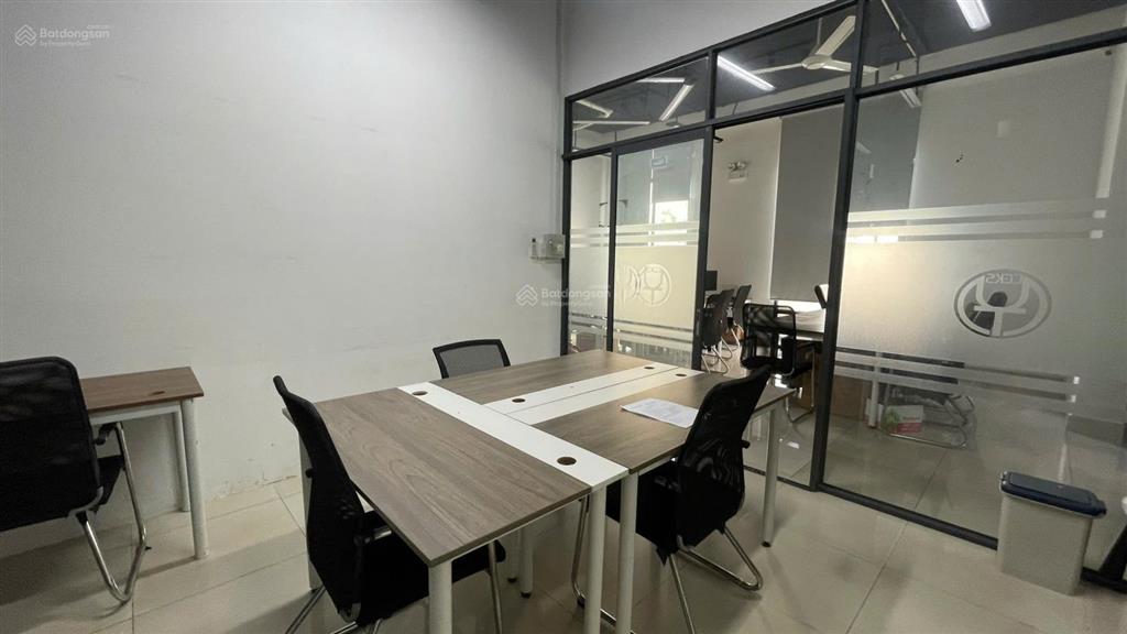 Văn phòng tiện nghi trọn gói  15m2 topaz garden, tân phú. miễn phí đăng ký kinh doanh  6,2tr/th