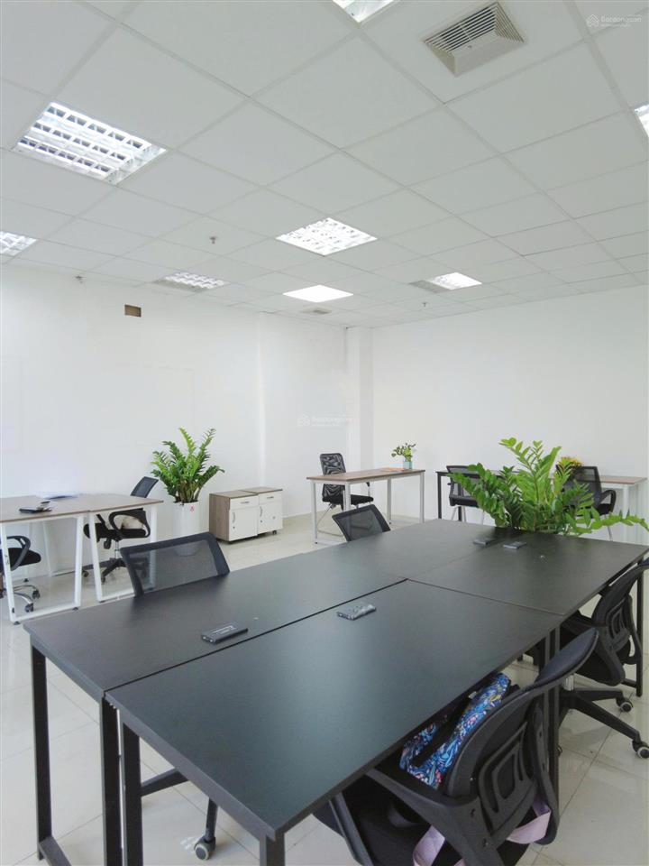 Văn phòng riêng 42m²  cho 512 nhân sự. tại topaz garden, tân phú
