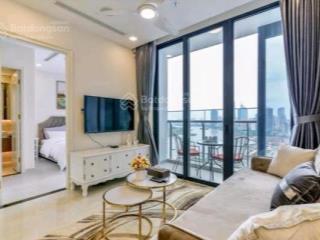 Cho thuê căn hộ 2 pn vinhomes golden river ba son 70m2 nội thất sang trọng view bitexco thoáng mát