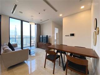 Cần bán gấp ch tại vinhomes golden river ba son giá chỉ 18,3 tỷ sổ hồng 72 m2, chính chủ hot!