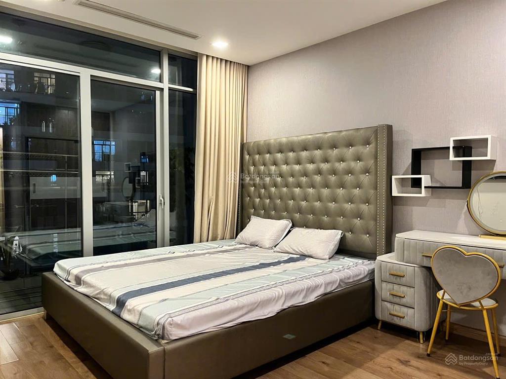 Độc quyền căn 2pn giá tốt chỉ 24 triệu/tháng ,view thoáng mát , đã đầu tư full nội thất như hình