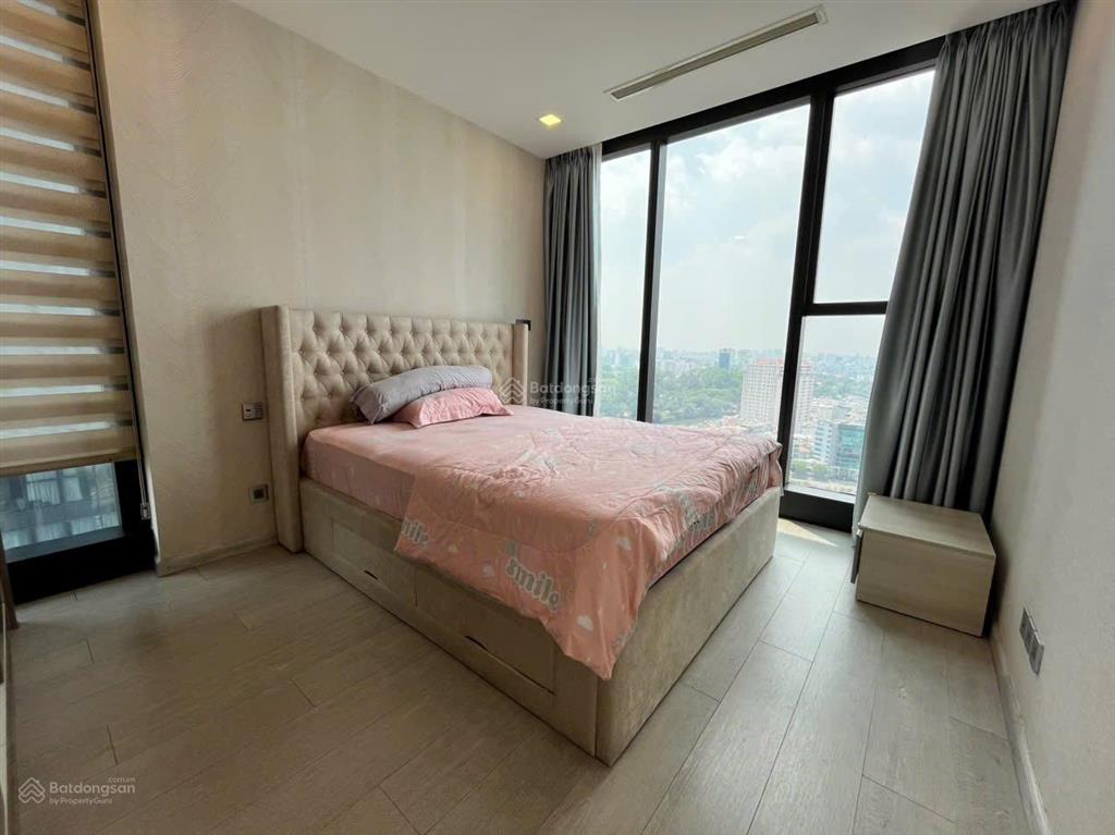 Cho thuê căn hộ chung cư 3pn, 100m2, 37 triệu vnd tại vinhomes golden river ba son, quận 1, tp. hcm