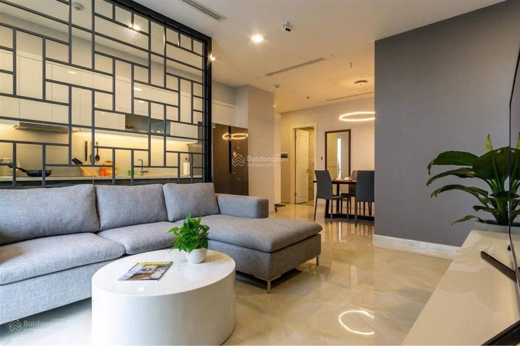 Cho thuê cc 2pn, 80m2 tại vinhomes golden river ba son, 30 triệu vnd, siêu hot!