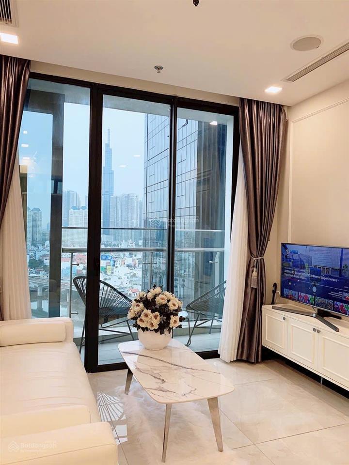 Bán gấp căn 2pn 2wc 70m2 vinhomes golden river (ba son) q1 view landmark 81 sẵn sổ hồng
