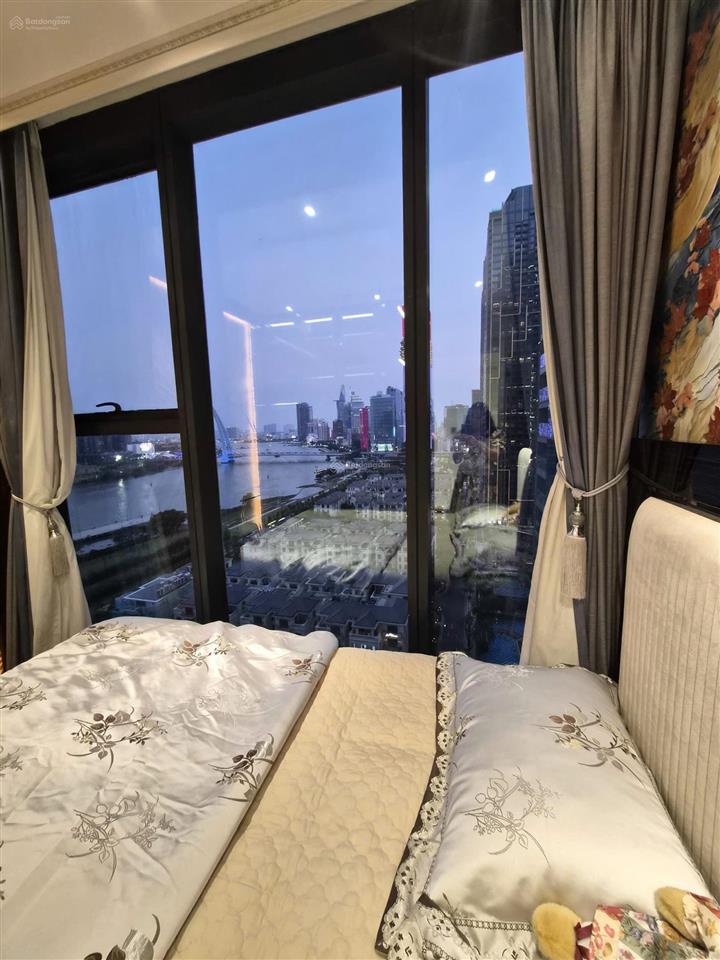 Bán gấp 2pn vinhomes golden river q1 | 79m view sông  bitexco | full nội thất | 26 tỷ all in
