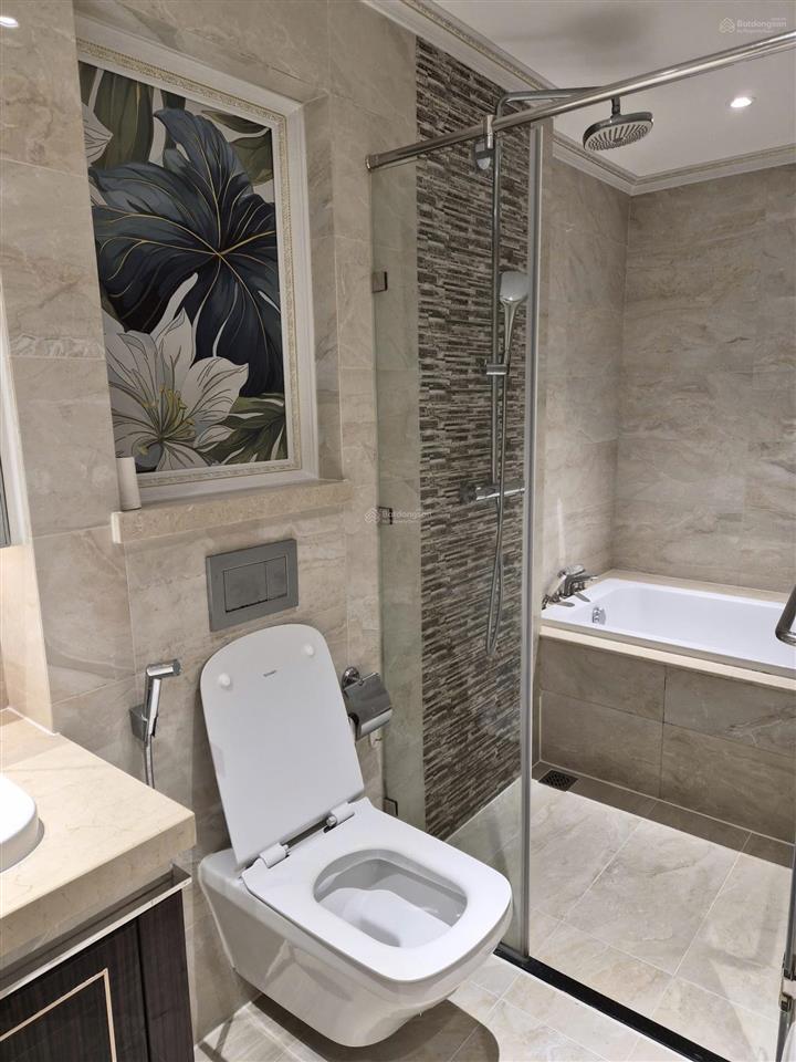 Bán gấp 2pn vinhomes golden river q1 | 79m view sông  bitexco | full nội thất | 26 tỷ all in