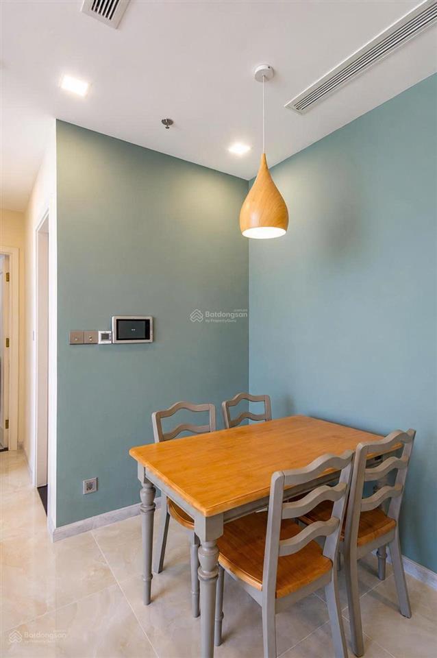 Bán 2pn vinhomes golden river q1 72m view landmark 81 16 tỷ all in