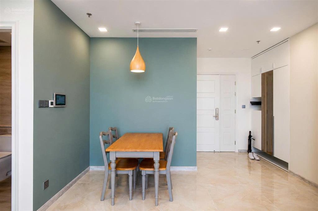 Bán 2pn vinhomes golden river q1 72m view landmark 81 16 tỷ all in