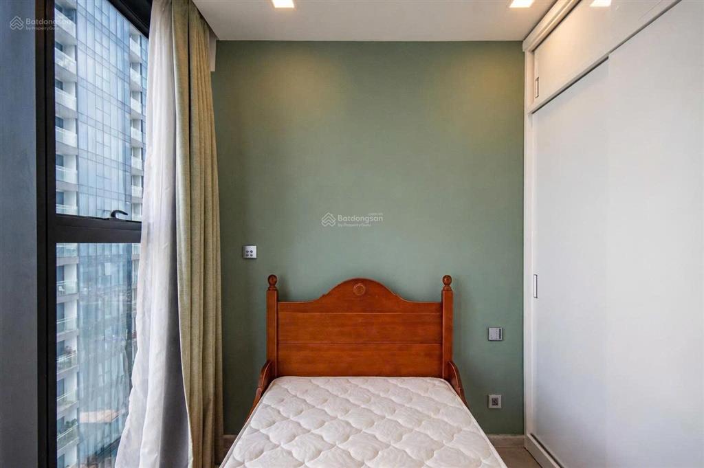 Bán 2pn vinhomes golden river q1 72m view landmark 81 16 tỷ all in