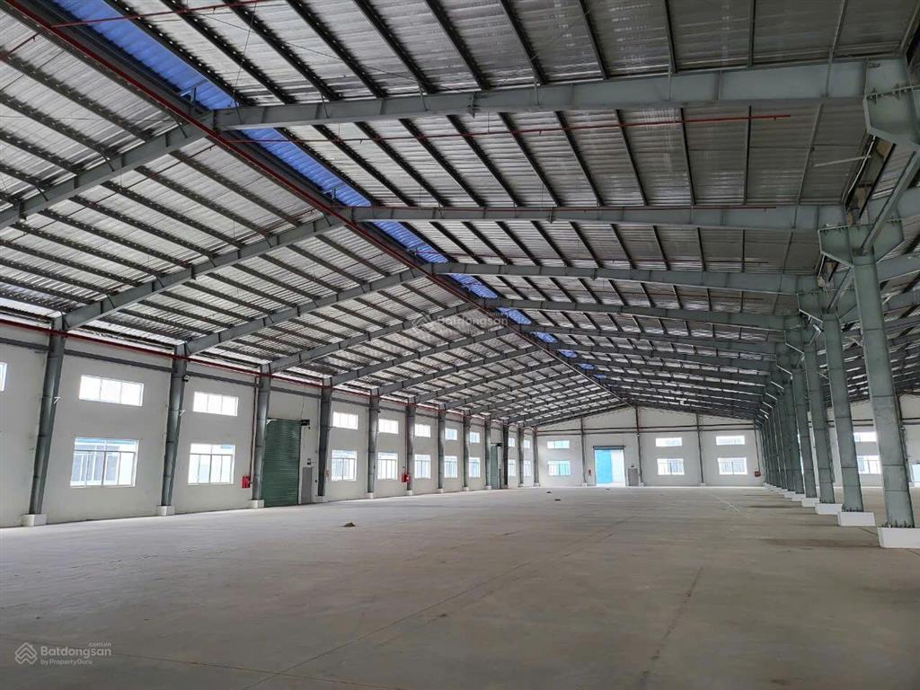 Cho thuê 5000m2 chỉ 55 nghìn/m2/th trong kcn sông công 1 thái nguyên đầy đủ pccc, giấy tờ đầy