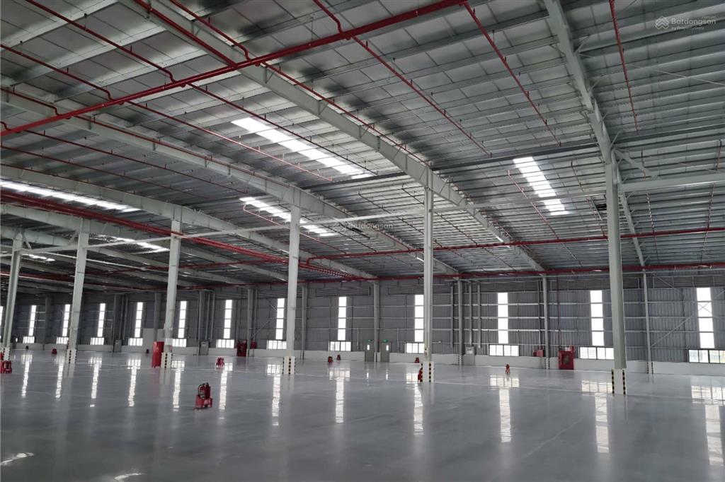 Cần cho thuê 4.700 m² nhà xưởng trong kcn phổ yên thái nguyên đầy đủ pccc, tiêu chuẩn mới nhất.