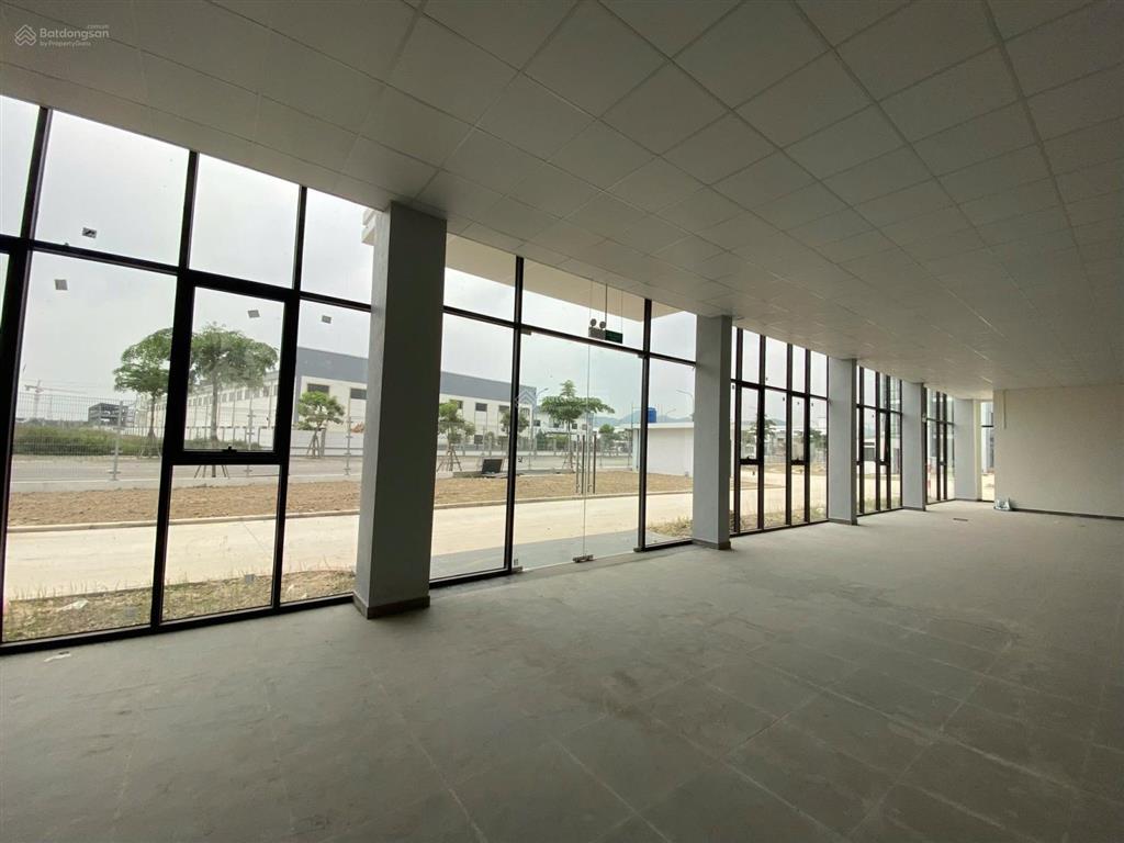 Cho thuê 5500m2 nhà xưởng trong kcn bình xuyên vĩnh phúc giấy tờ đầy đủ, sx đa ngành nghề