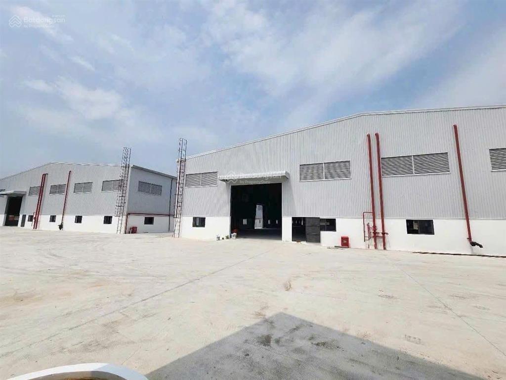 Cần cho thuê 7000m2 nhà xưởng trong kcn thuận thành, pccc tự động đầy đủ thành lập fdi, epe
