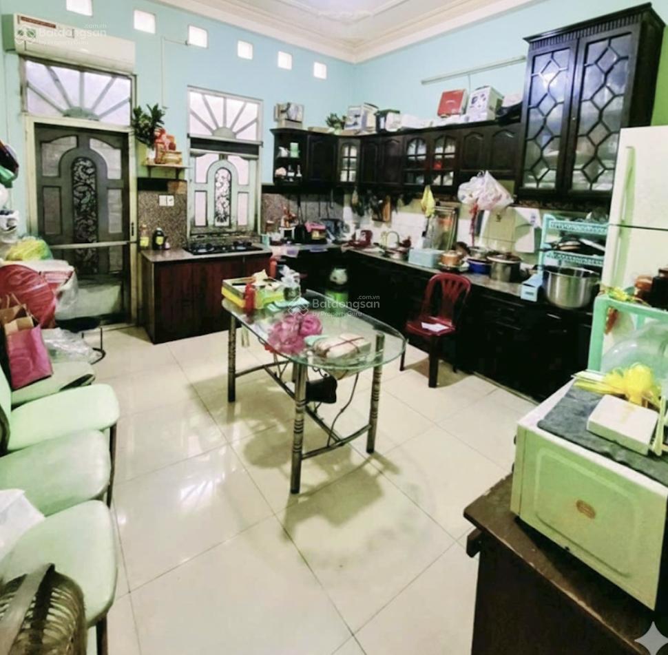 Bán nhà mặt tiền ngay parc mall, siêu thị aeon cao lỗ + bv q8  4 tầng 80m2 dòng tiền sẵn chỉ 13tỷ.