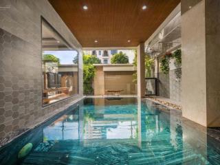 Vill hồ bơi 6 phòng ngủ mặt tiền sơn trà  cho thuê full nội thất mới đẹp