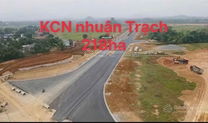 Cần bán 11 lô nhuận trạch lương sơn sát dự án kcn nhuận trạch. dt từ 120m  130m giá từ 1,8tỷ  2tỷ