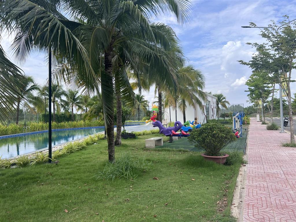 Bán đất nền dự án quốc linh diamond city, đức hòa, long an, 2 tỷ, 90m2, giá cực chất, view đẹp