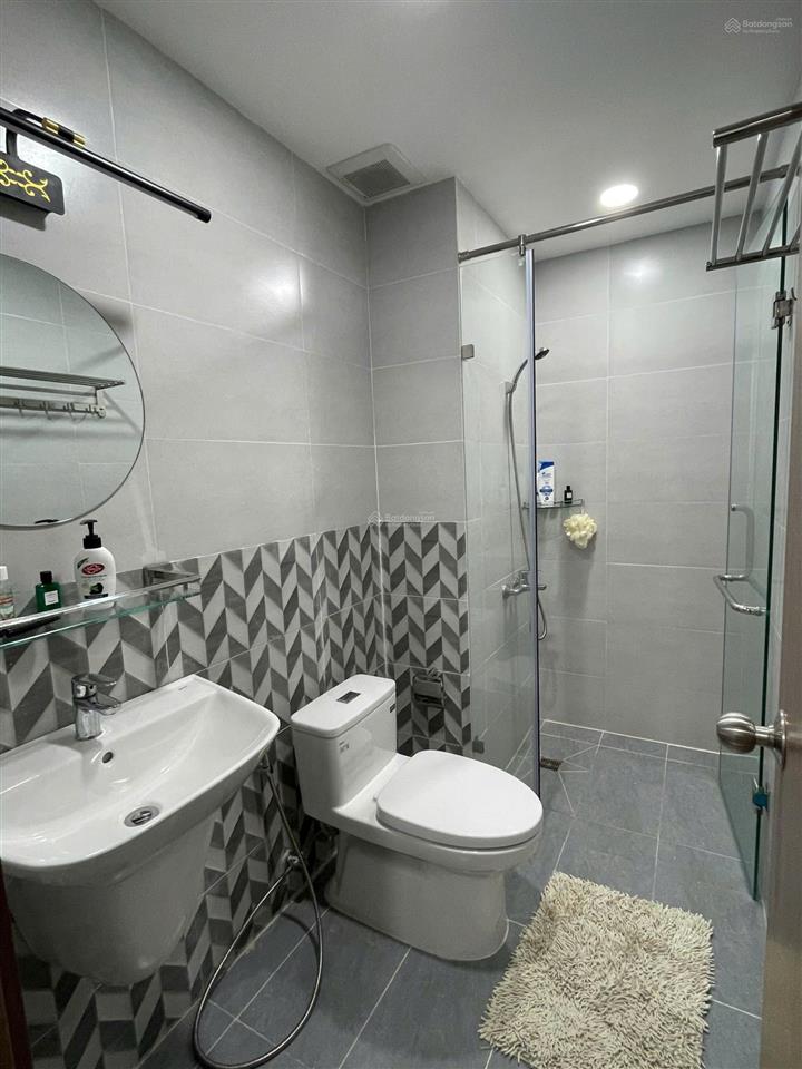 Cho thuê căn hộ saigon south 13.5 triệu/ tháng