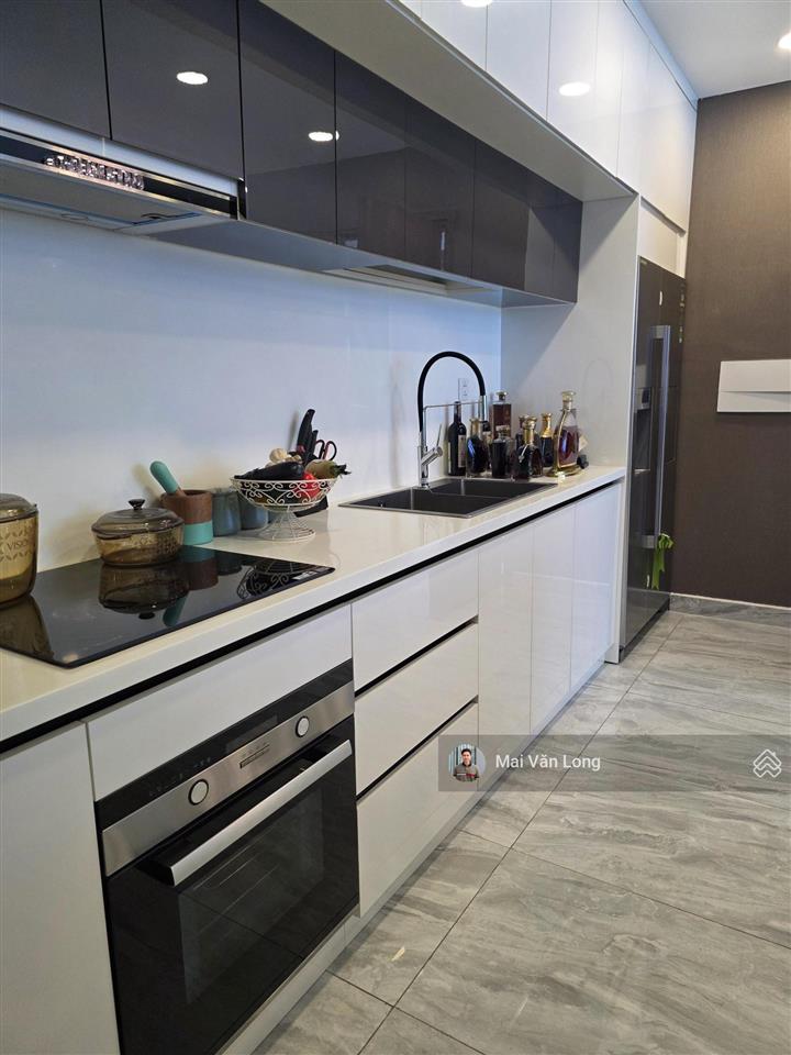 Chính chủ gửi bán căn hộ saigon south 2pn 5.7 tỷ