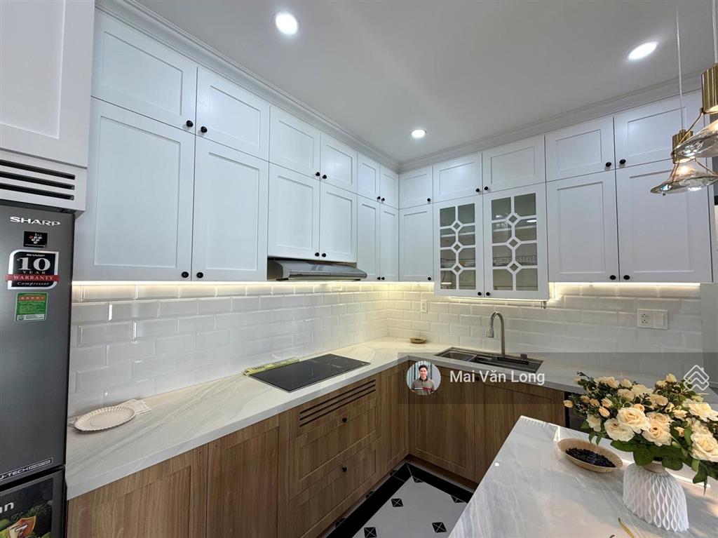 Cho thuê 2pn full nội thất đẹp lavida plus  view đẹp  giá tốt chỉ 1x triệu