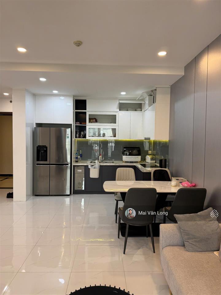 Bán căn 2pn 2wc 70m2 sổ hồng sẵn  view sông, pmh hướng đông mát mẻ  full nội thất đẹp