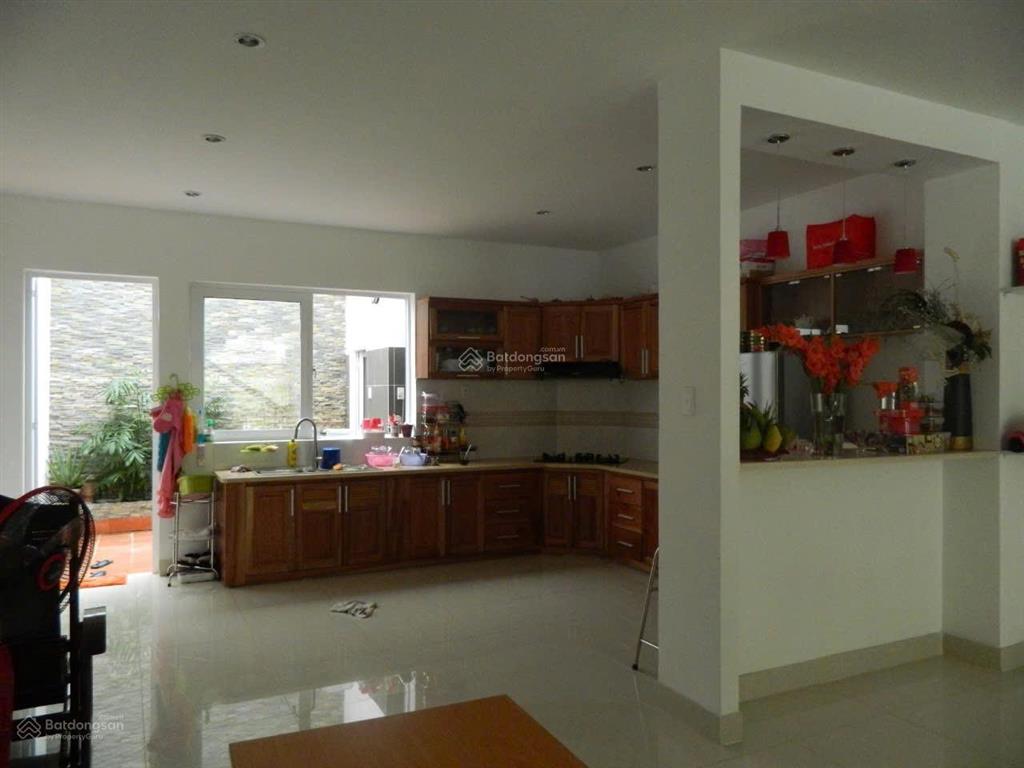 Bán nhà 3t, dt 5,6x24m, hxh, sát vạn phúc city, đón sóng ql13 mở rộng 10 làn xe, cạnh metro số 2