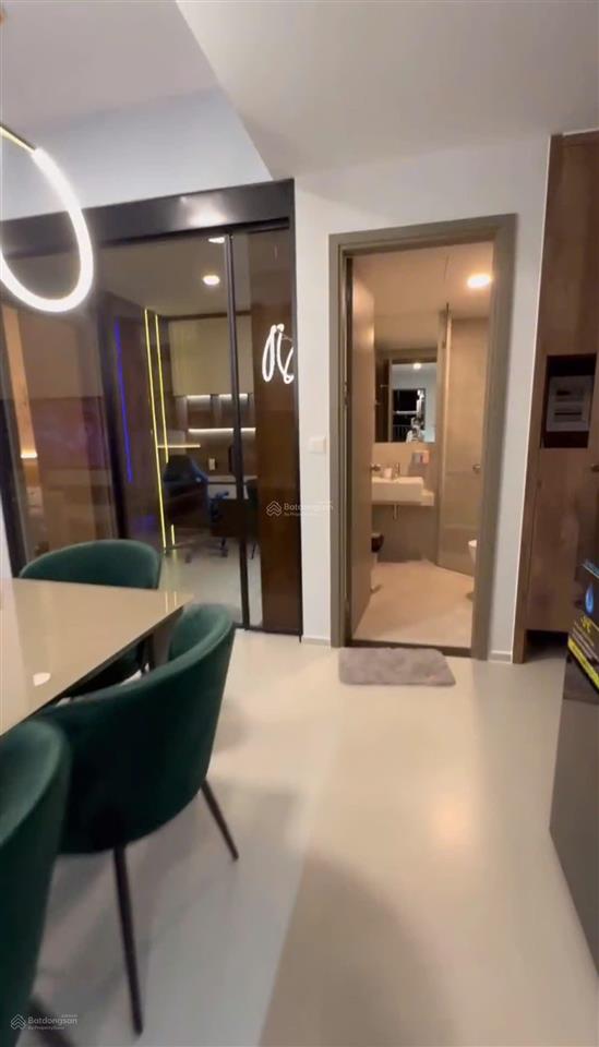 Chính chủ bán gấp căn góc 2pn2wc cực mát  đã có sổ hồng  full nội thất cao cấp 600tr  ở ngay!