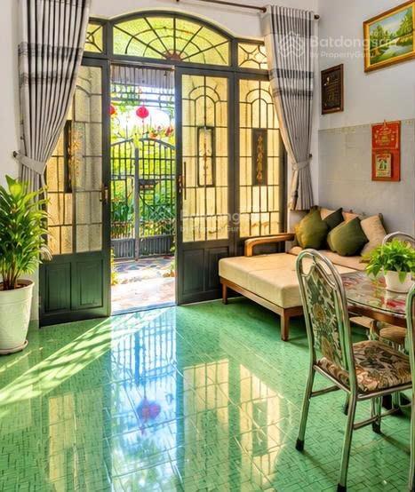 Bán nhà 2 mặt tiền phường bắc nha trang 126,7 m2 full thổ giá 2 tỉ  0866 639 *** đức