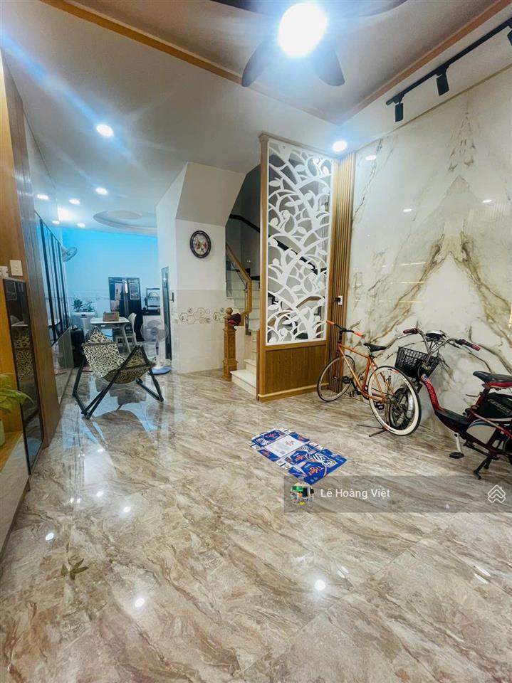 Chủ ngợp cần bán cực gấp  nhà đẹp ngay khu phân lô nguyễn oanh  3 tầng lầu  chỉ 6.2t