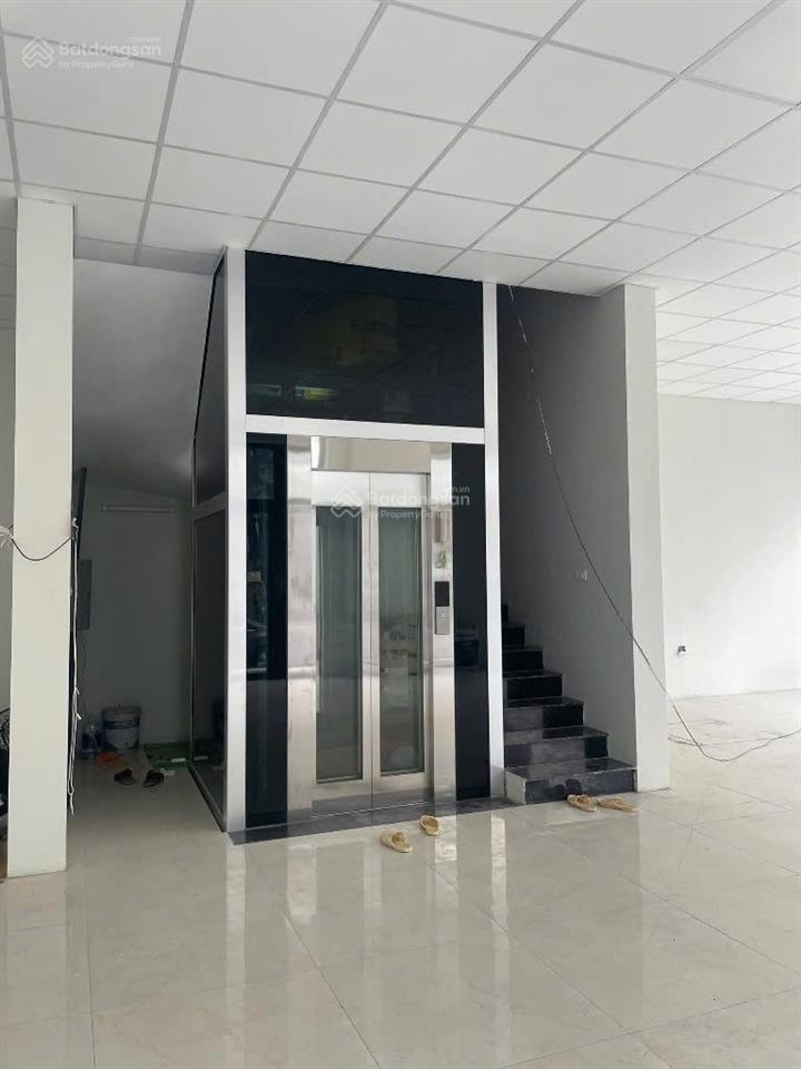 Cho thuê căn góc louis hoàng mai có thang máy xịn 5 tầng