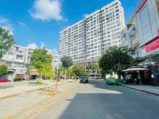 Siêu hiếm 270m ngang (10mx27m) đất biệt thự kdc areco ngay công viên giá 100tr/m ở & làm vp