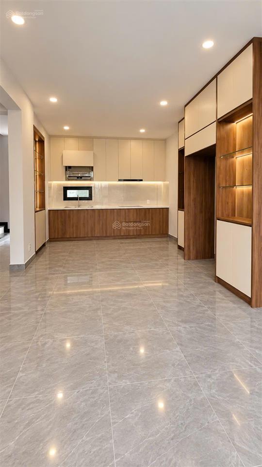 Siêu phẩm nhà 3 tầng ngang 7m cực hiếm hẻm ô tô trung tâm phường linh tây giá 7,7 tỷ