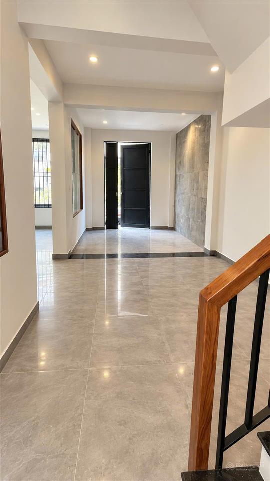 Siêu phẩm nhà 3 tầng ngang 7m cực hiếm hẻm ô tô trung tâm phường linh tây giá 7,7 tỷ