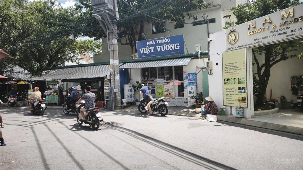 Siêu hiếm bán gấp nhà 200m ngang 10m hẻm ô tô linh trung chỉ 11 tỷ