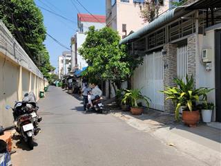 Siêu phẩm linh tây sát kha vạn cân chợ thủ đức ngang (7,2mx24,3) 175m2 hẻm ô tô 7m giá 14 tỷ