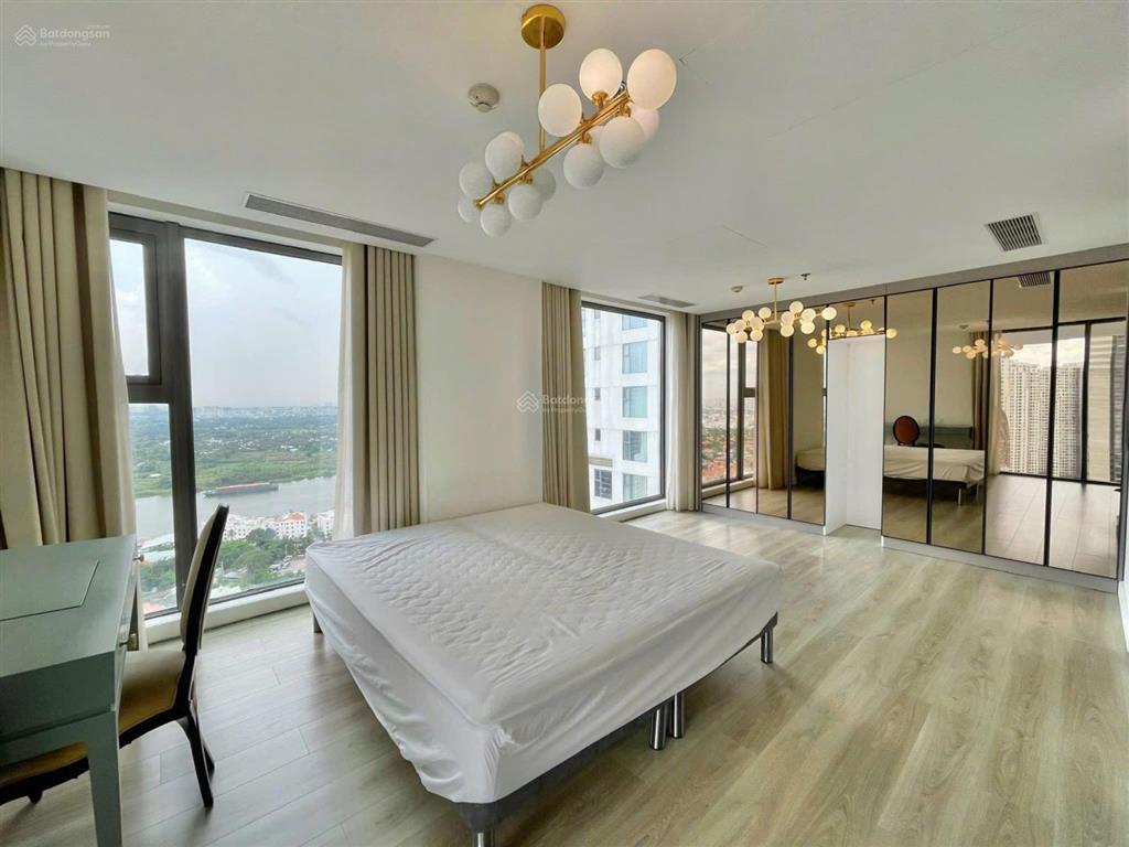 Duplex gateway thảo điền 250m² ~ giá tốt chỉ 48 tỷ ~192tr/m2  0909 868 ***