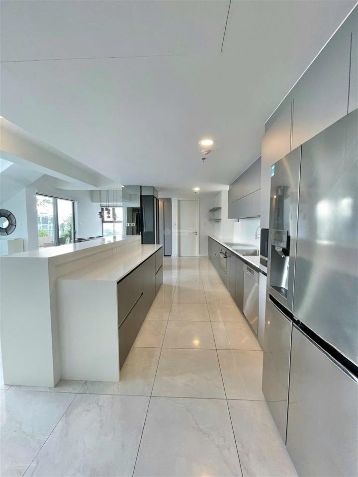 Duplex gateway thảo điền 250m² ~ giá tốt chỉ 48 tỷ ~192tr/m2  0909 868 ***