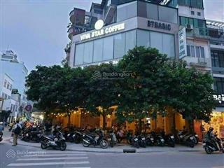 Chính chủ bán nhà mt ngay sư vạn hạnh, quận 10, ngang 8x15m, 2 lầu, hđ 70tr mới ký, bán 20.5 tỷ