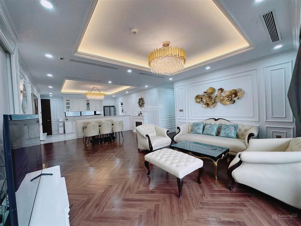 Bán căn view hồ đông nam green bay mễ trì 65m² 2pn  2wc căn full nội thất siêu sang