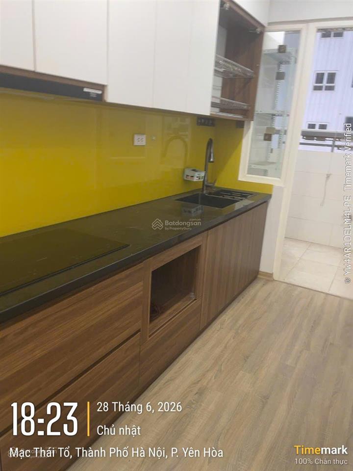 Cần bán căn hộ 30t nam trung yên 2pn, giá có thương lượng, nhà đẹp, sổ đỏ sẵn