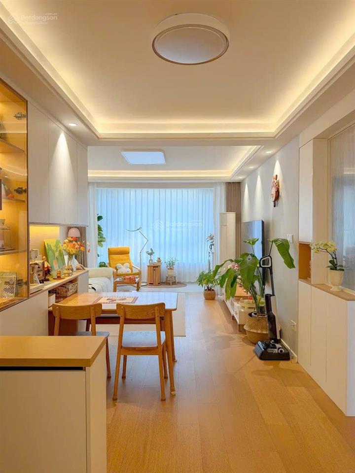 Bán studio vin d'capitale trần duy hưng 33m²  full nội thất đẹp  giá chỉ 3 tỷ