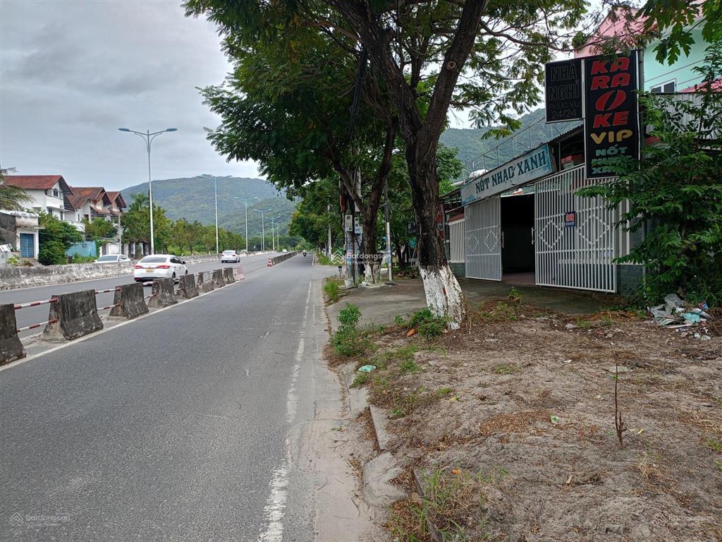 Bán lô đất 2 mặt tiền đường trước sau đường nguyễn tất thành, giá chỉ 30tr/m2