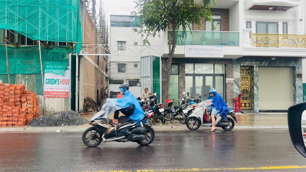 Hàng hiếm! bán lô đất mặt tiền đường số 4  thích quảng đức  vcn phước long 1
