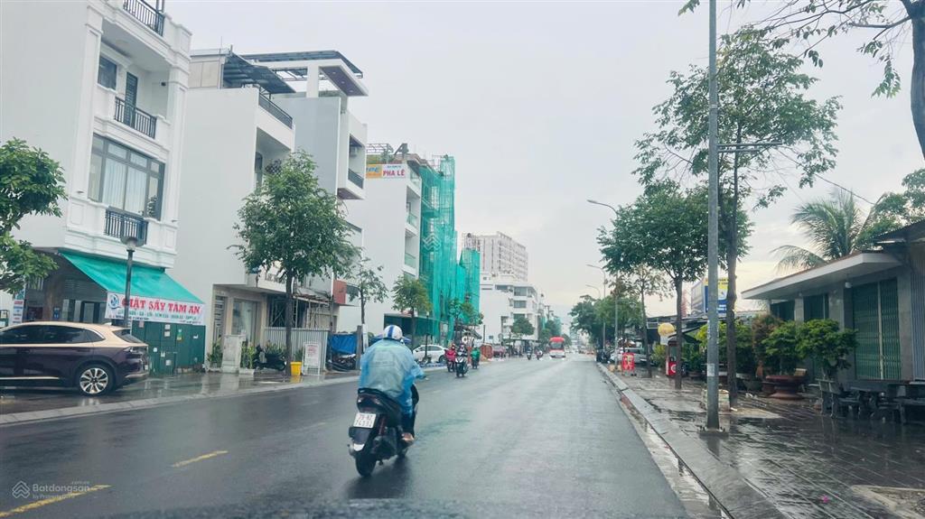 Hàng hiếm! bán lô đất mặt tiền đường số 4  thích quảng đức  vcn phước long 1