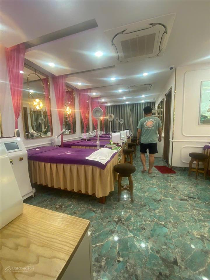 Ngang 10m cho thuê góc 2 mặt tiền sư vạn hạnh quận 10