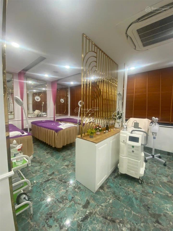 Ngang 10m cho thuê góc 2 mặt tiền sư vạn hạnh quận 10