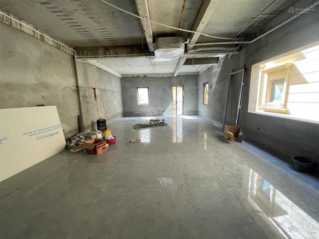 Cho thuê gấp biệt thự rue de charme, 60 triệu, 124m2, 5 tầng, đầy đủ nội thất