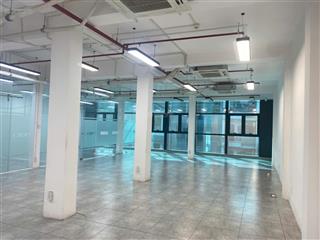 Văn phòng đường nguyễn gia trí dt 210m²/nguyên sàn giá chỉ 50 triệu.